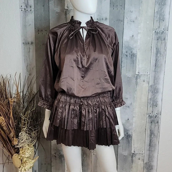 NWOT ANTHROPOLOGIE ELIZABETH Crosby Palermo Pleated Dress - Picture 2 of 11